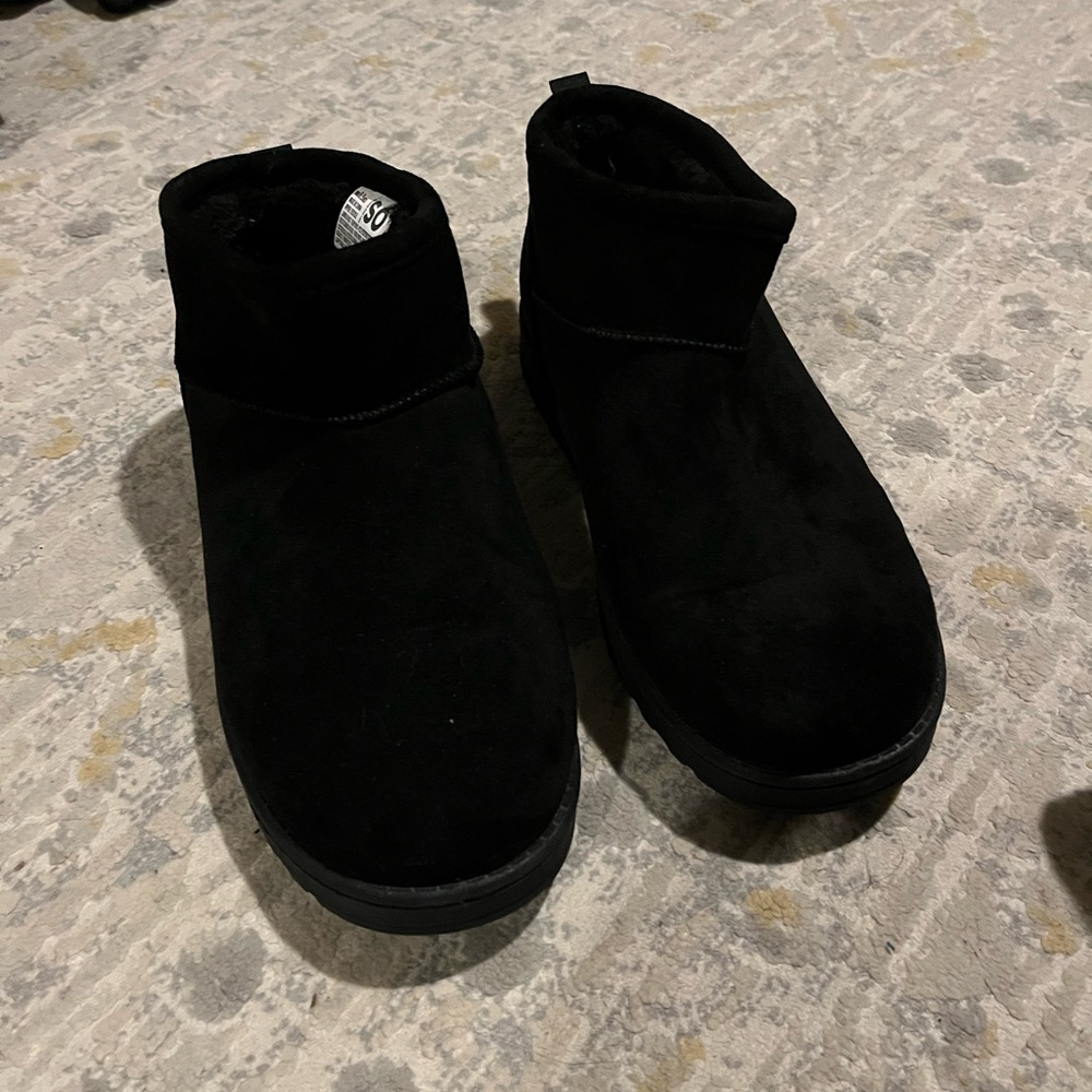 SO® Lupita Women's Cozy Mini Boots - Picture 2 of 4